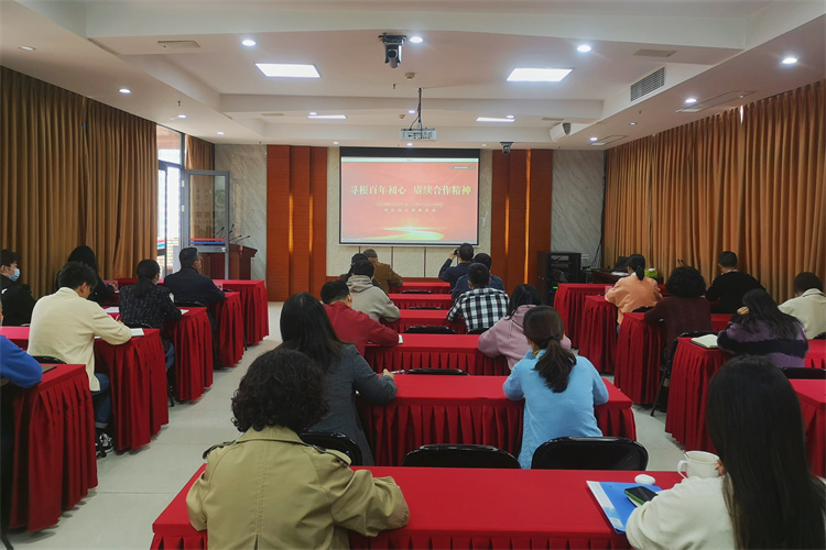 集團公司黨委開展“葆百年合作初心、喜迎黨的二十大”10月主題黨日活動 (1)(1).jpg